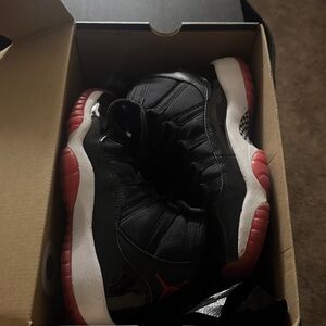Jordan Kids Black and Red Sneakers